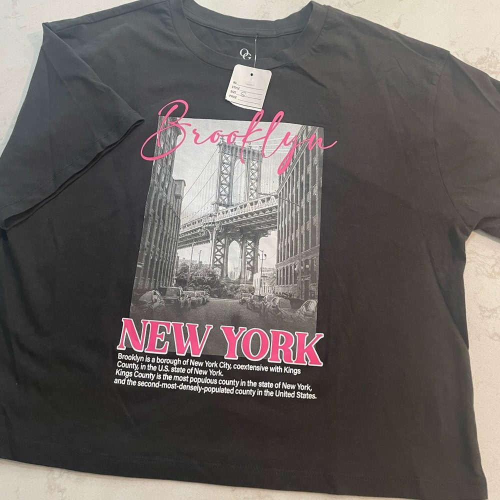 New York Graphic Tee - Black